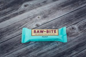 Healthy Plane Snacks to Keep in Mind
