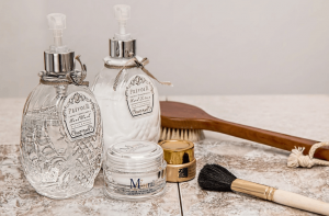 List of Travel Toiletries: Don't Forget These on Your Trip!